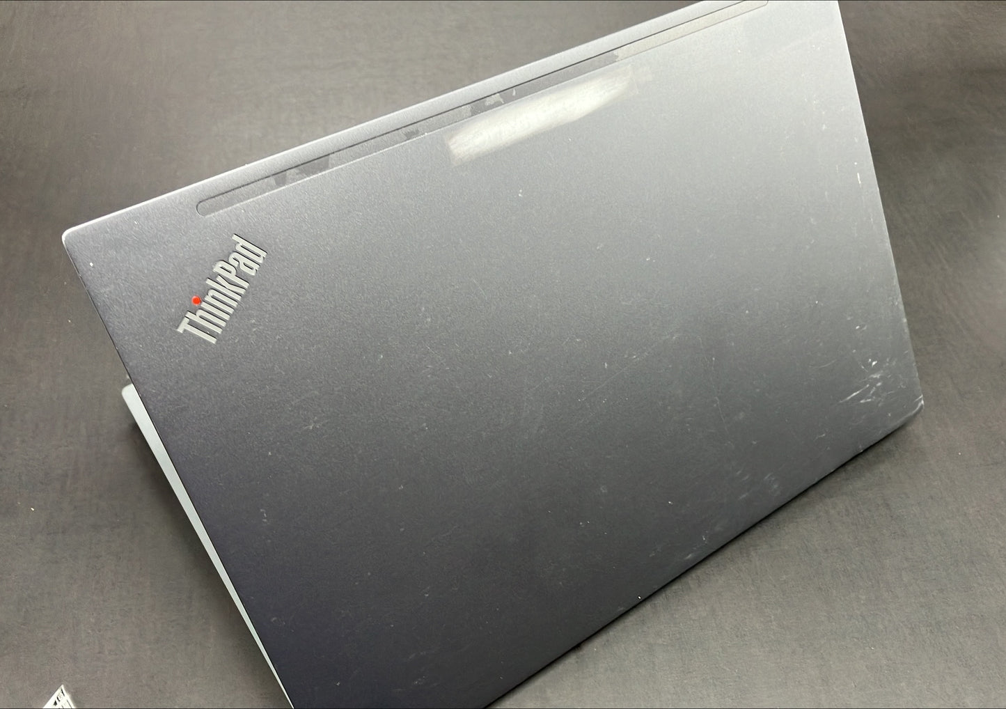 (SANDED) Lenovo ThinkPad T14 GEN2 14" Intel Core i5-1145G7 2.6GHZ 16GB RAM 256GB Touchscreen Belgium